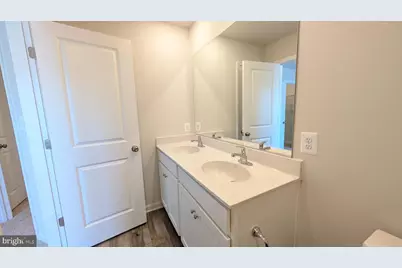 413 Silver Birch Dr, Ranson, WV 25438 - Photo 28