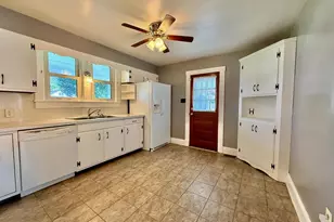 225 E 2nd Ave, Ranson, WV 25438 - Photo 10