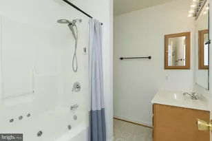 28 Roger Ct, Ranson, WV 25438 - Photo 18