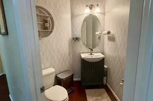 281 Lewis Washington Dr, Charles Town, WV 25414 - Photo 4