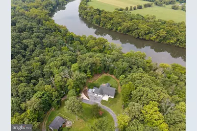 19 Red Bird Lane, Harpers Ferry, WV 25425 - Photo 2