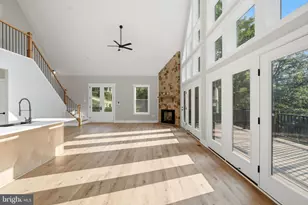 270 Country Rd, Harpers Ferry, WV 25425 - Photo 10