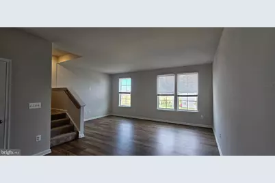 18 Telluride Way, Charles Town, WV 25414 - Photo 6