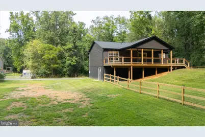 360 Foothill Lane, Harpers Ferry, WV 25425 - Photo 8