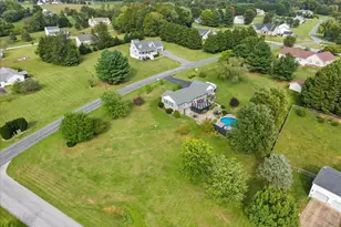 1011 Cloverdale Road, Charles Town, WV 25414 - Photo 4
