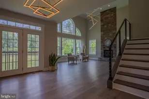 898 Declaration Dr, Charles Town, WV 25414 - Photo 18