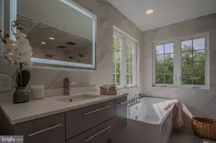 898 Declaration Dr, Charles Town, WV 25414 - Photo 40