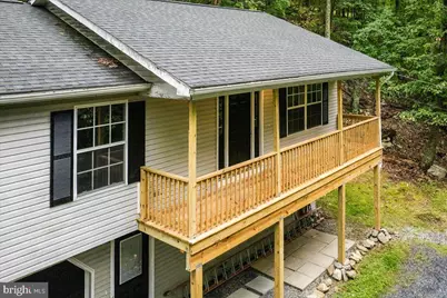 402 Wrens View Lane, Harpers Ferry, WV 25425 - Photo 4