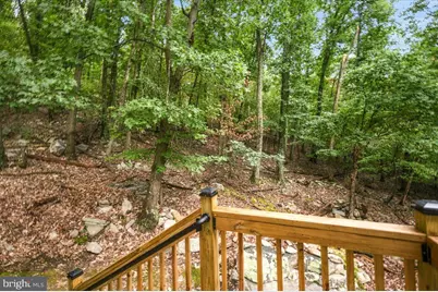402 Wrens View Lane, Harpers Ferry, WV 25425 - Photo 36