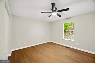 402 Wrens View Ln, Harpers Ferry, WV 25425 - Photo 14
