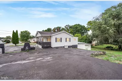 201 14th Avenue, Ranson, WV 25438 - Photo 6