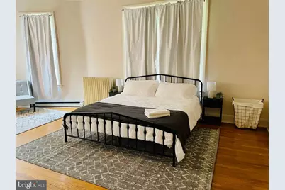 525 E Washington Street, Charles Town, WV 25414 - Photo 20