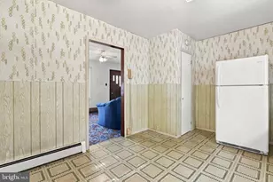 210 E 7th Ave, Ranson, WV 25438 - Photo 16
