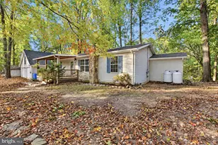 587 Gray Fox Rd, Harpers Ferry, WV 25425 - Photo 2
