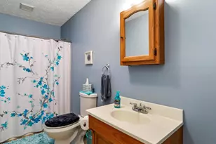 25 S Hummingbird St, Keyser, WV 26726 - Photo 16