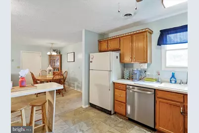 25 S Hummingbird Street, Keyser, WV 26726 - Photo 12