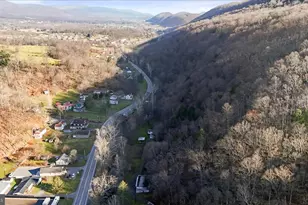 25 Helmick Ln, Keyser, WV 26726 - Photo 32