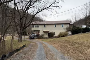 7986 Frankfort Hwy, Fort Ashby, WV 26719 - Photo 8