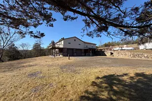 40 Amandas Ln, Keyser, WV 26726 - Photo 2