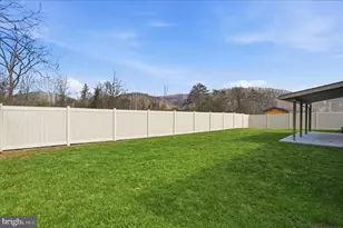 138 Redwood Ln, Keyser, WV 26726 - Photo 4