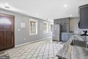 138 Redwood Ln, Keyser, WV 26726 - Photo 6