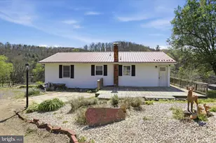 116 Beetle Dr, Fort Ashby, WV 26719 - Photo 2