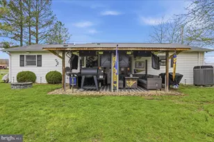 65 S Hummingbird St, Keyser, WV 26726 - Photo 6