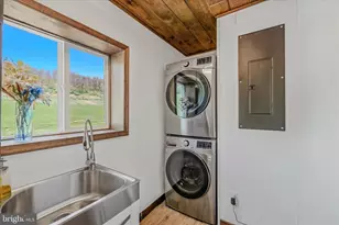 347 Meadow Valley Pl, Keyser, WV 26726 - Photo 22