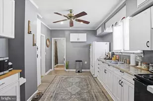 21 Wabash St, Ridgeley, WV 26753 - Photo 8