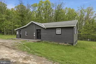 16118 Knobley Rd, Keyser, WV 26726 - Photo 2