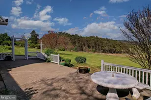 7977 Knobley Rd, Keyser, WV 26726 - Photo 8
