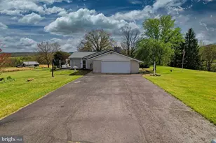 7977 Knobley Rd, Keyser, WV 26726 - Photo 4