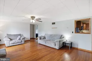 1025 Carolina Ave, Keyser, WV 26726 - Photo 4