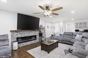 41 Leota St, Fort Ashby, WV 26719 - Photo 6