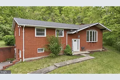 79 Moon Crest Street, Ridgeley, WV 26753 - Photo 2