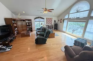 1565 Liberty St, Keyser, WV 26726 - Photo 4