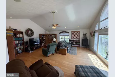 1565 Liberty Street, Keyser, WV 26726 - Photo 6