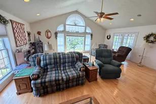 1565 Liberty St, Keyser, WV 26726 - Photo 2
