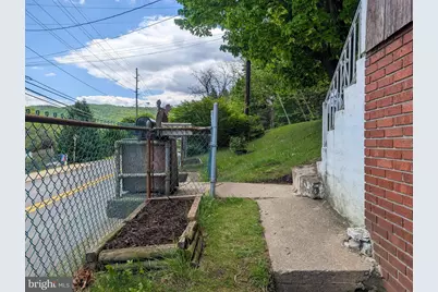 460 Armstrong Street, Keyser, WV 26726 - Photo 8