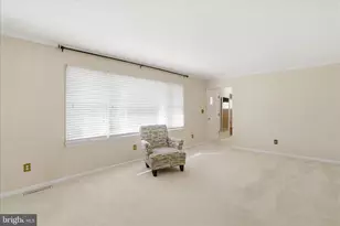 380 Hill Top Ave, Keyser, WV 26726 - Photo 10