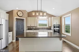 524 Bane Cutoff Rd, Elk Garden, WV 26717 - Photo 4