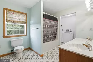 317 Grand View Dr, Keyser, WV 26726 - Photo 18