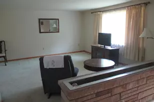 14 Leon Dr, Fort Ashby, WV 26719 - Photo 4