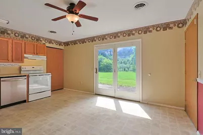10 N Hummingbird Street, Keyser, WV 26726 - Photo 10