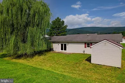 10 N Hummingbird Street, Keyser, WV 26726 - Photo 4
