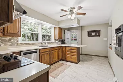 72 Washington Street, Ridgeley, WV 26753 - Photo 8