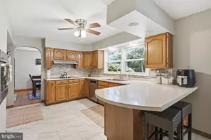 72 Washington St, Ridgeley, WV 26753 - Photo 10