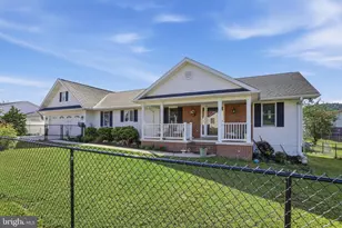 1565 Beacon St, Keyser, WV 26726 - Photo 2