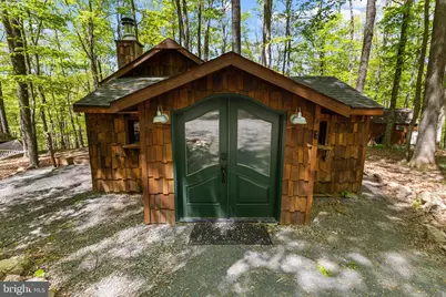 326 Preacher Lane, Great Cacapon, WV 25422 - Photo 6