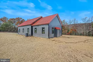 237 Foggy Bottom Ln, Berkeley Springs, WV 25411 - Photo 14